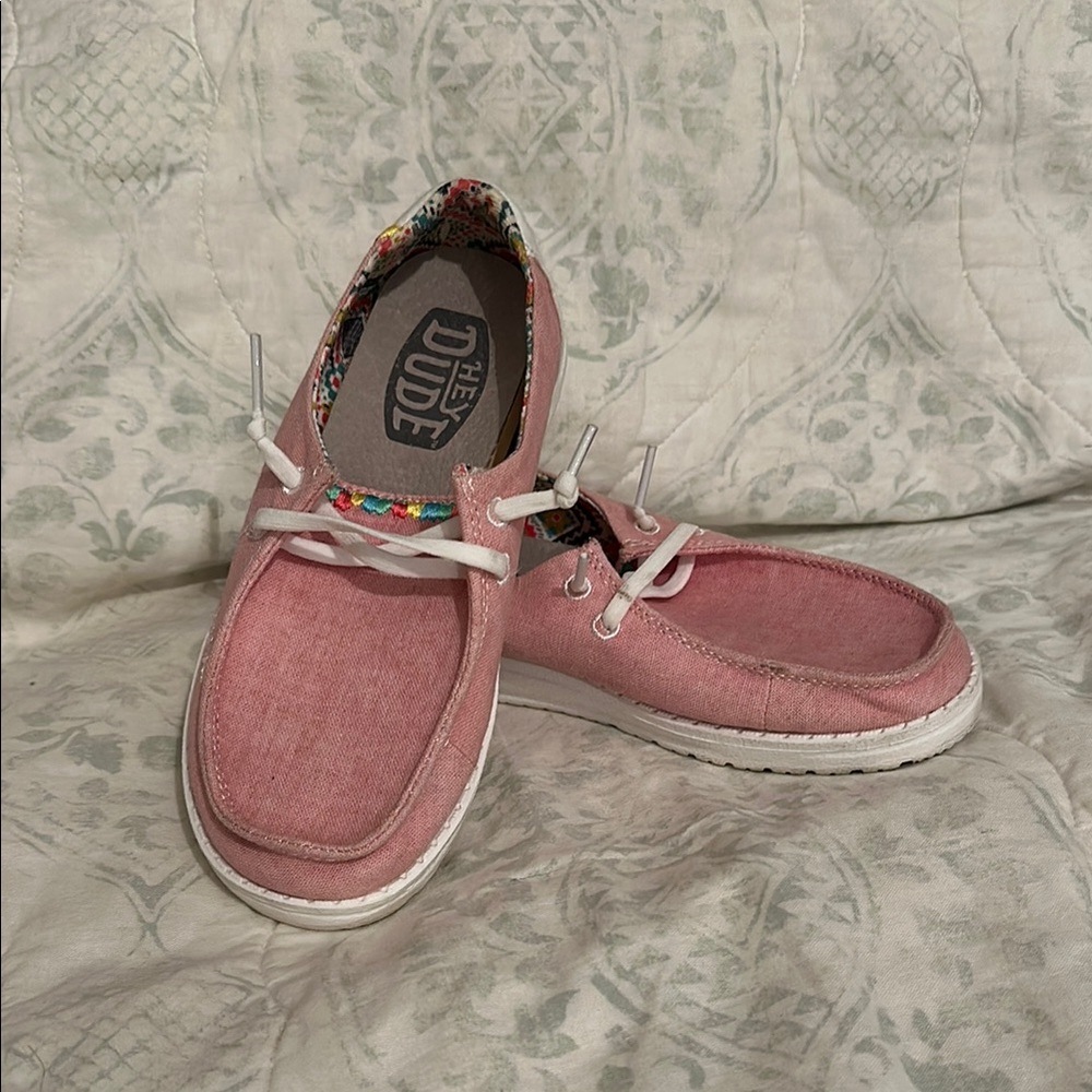 Hey Dude Wendy Boho Rose Pink girls Shoes youth size 2